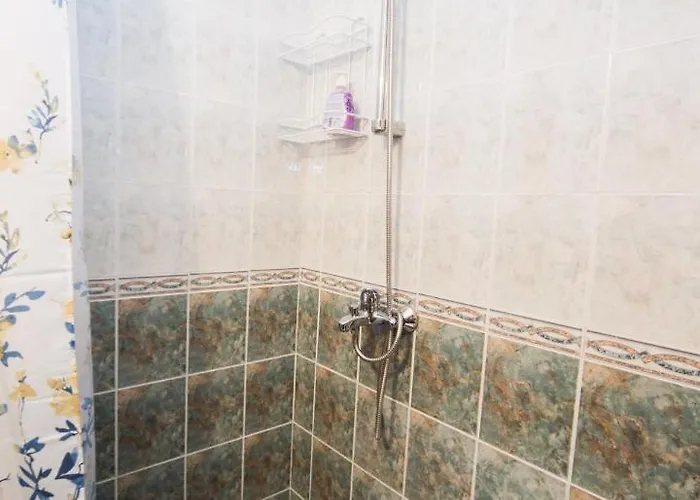 Super Center - Small Flat On 